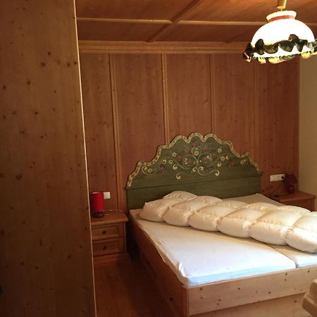 Appartement Colussi Бад Кляйнкирххайм Номер фото